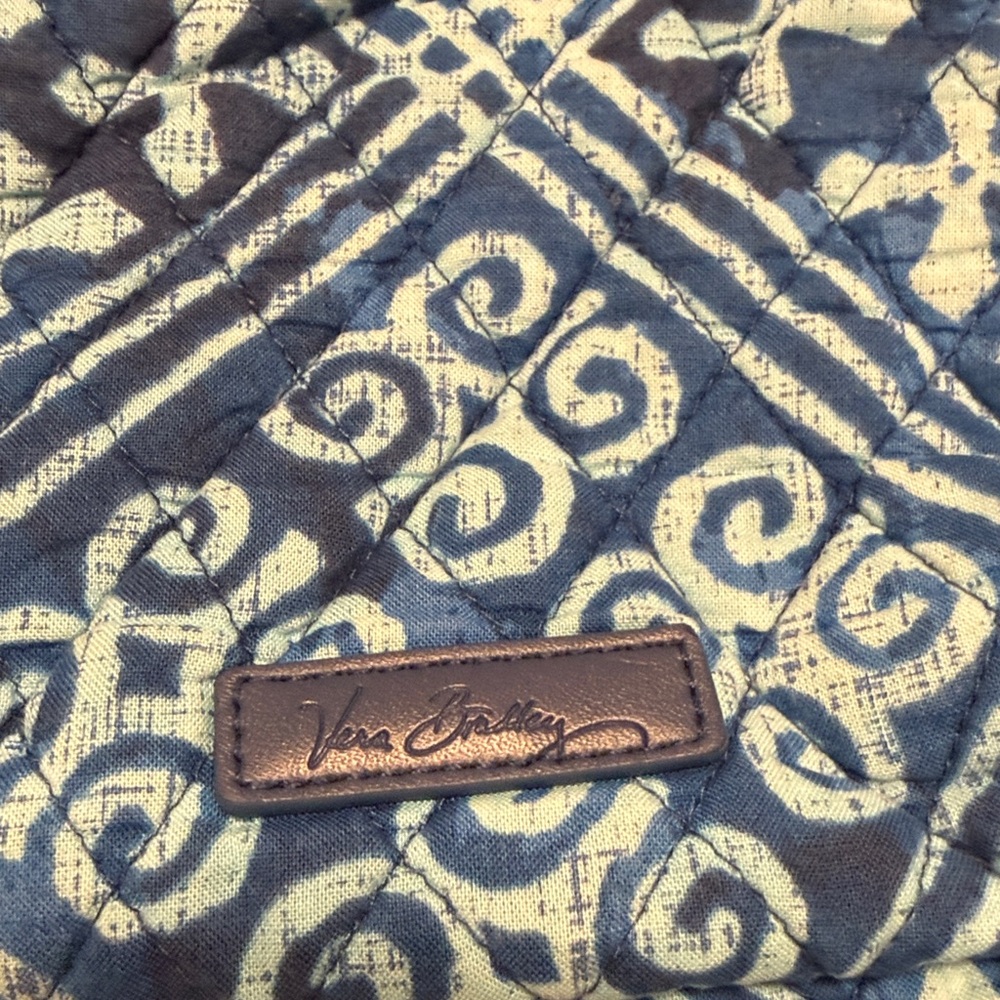 Vera Bradley Blue Patterned Backpack - Picture 4 of 4